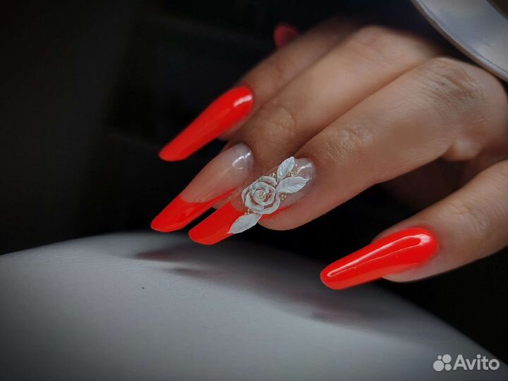 Наращивание ногтей на дому