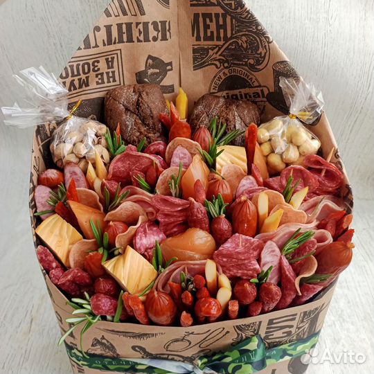 Съедобные мясные мужские букеты