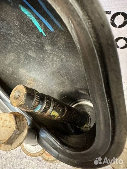 Рулевая рейка Toyota Yaris P13 1.5 hybrid 2013