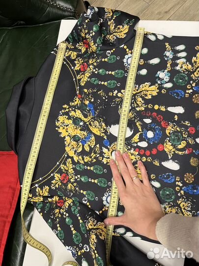 Бомбер плащ Blumarine 44 Италия