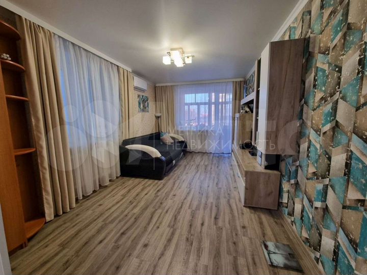 3-к. квартира, 70 м², 3/12 эт.