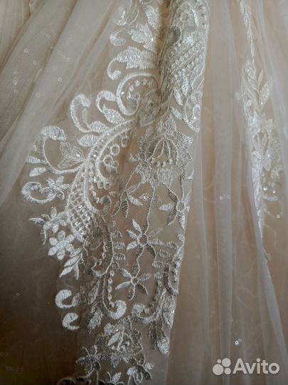 Свадебное платье 42 44 пышное