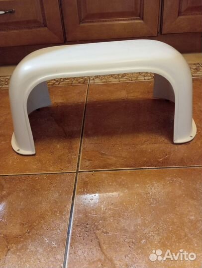 Подставка для рук маникюрная