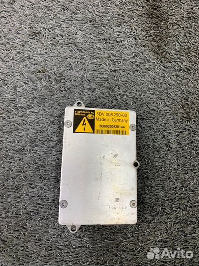 Блок розжига ксенона Mercedes W164 X164 W251 W211