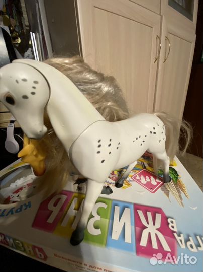 Лошадь игрушка