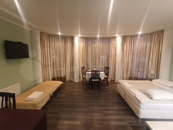 Комната 35 м² в 1-к., 2/4 эт.