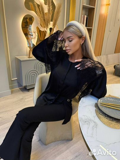 Блузка Chloe, 2 цвета