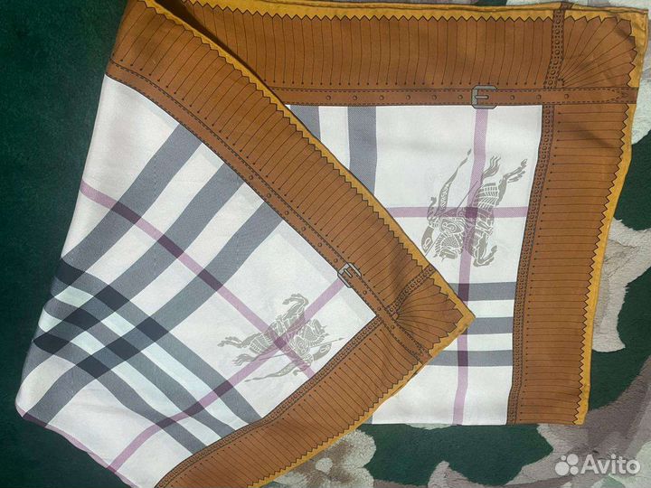 Платки burberry Givenchy