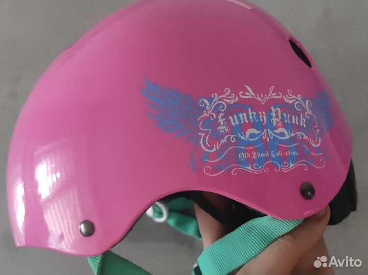Шлем для девочки Reaction в идеале