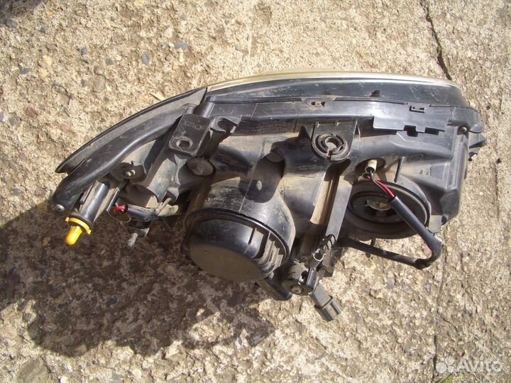 Фара левая Субару Импреза с05-07г