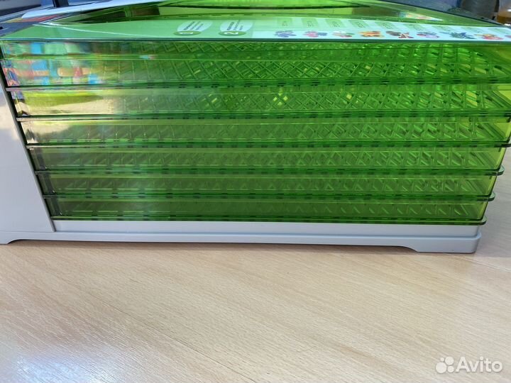 Сушилка для овощей и фруктов новая