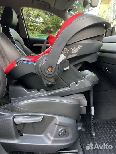 Автолюлька Stokke besafe с базой isofix
