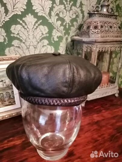 Берет женский натуральная кожа р-р56