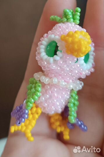 Попугай Кеша амигуруми бисер