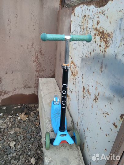 Самокат детский трехколесный светящиеся колеса