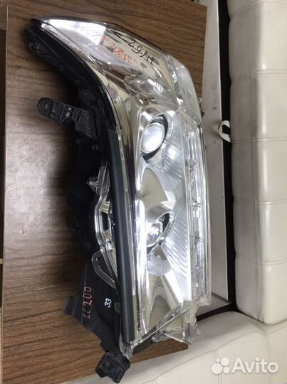 Фара левая Toyota Land Cruiser 200 LED 15г-н.в