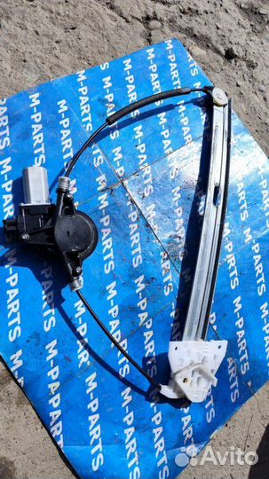 Стеклоподъемник передний левый Mazda Axela blefp