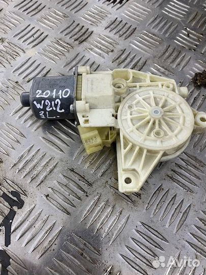 Моторчик стеклоподъемника W212