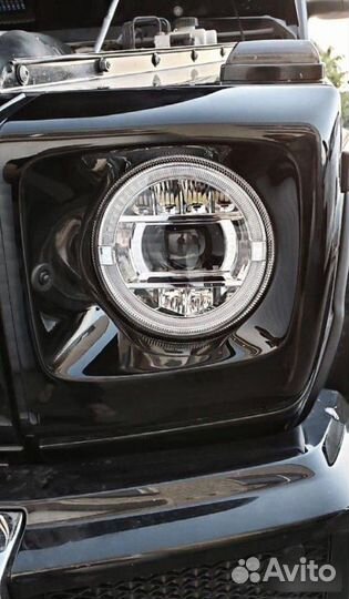 Передние фары в стиле нового Гелендвагена на w463