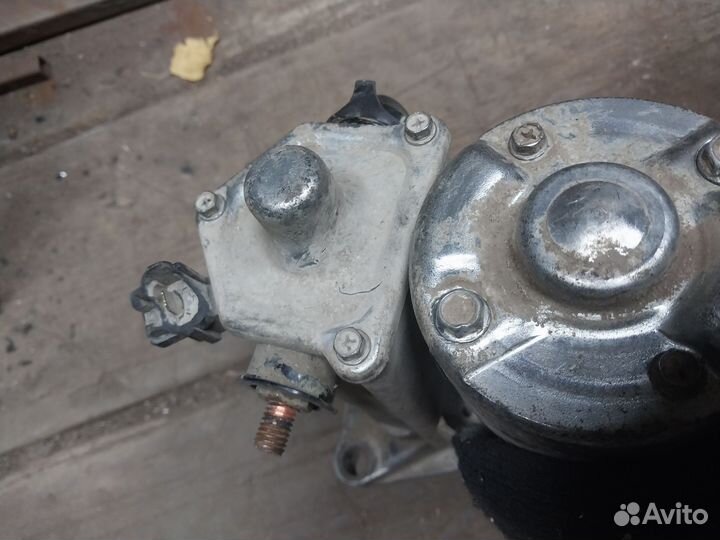 Стартер toyota хайлюкс