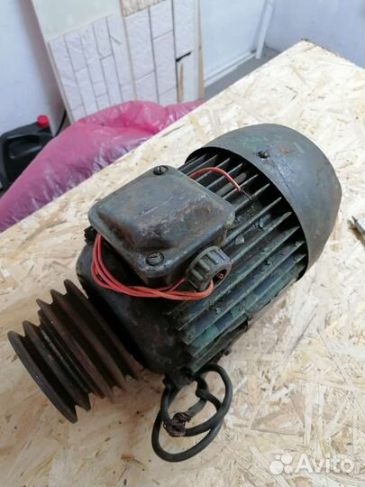 Электродвигатель асинхронный 220/380 СССР