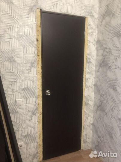Двери межкомнатные с коробкой б/у
