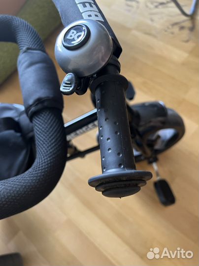 Велосипед коляска трёхколёсный с ручкой