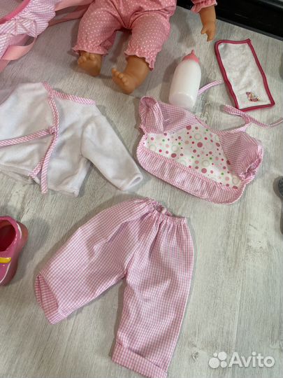 Кукла с переноской и коляской