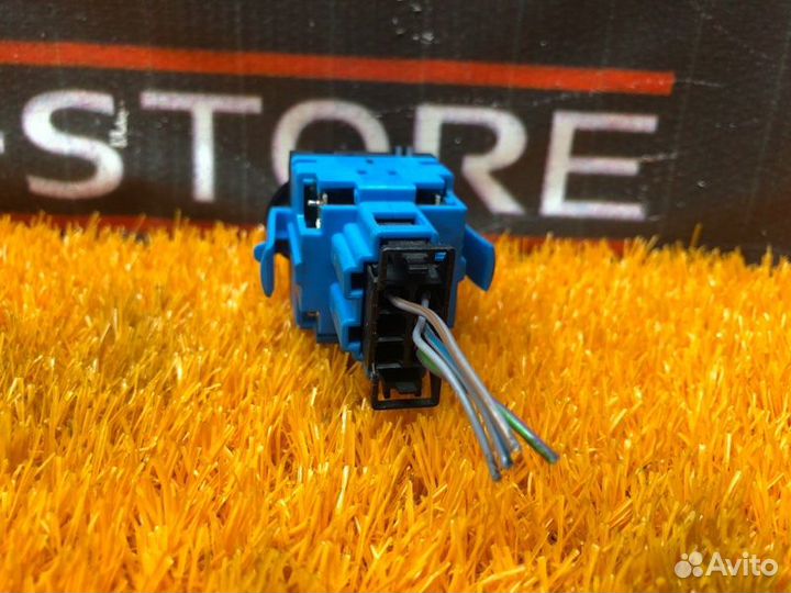 Кнопка освещения панели приборов Volkswagen