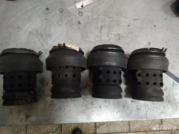 Опора двигателя