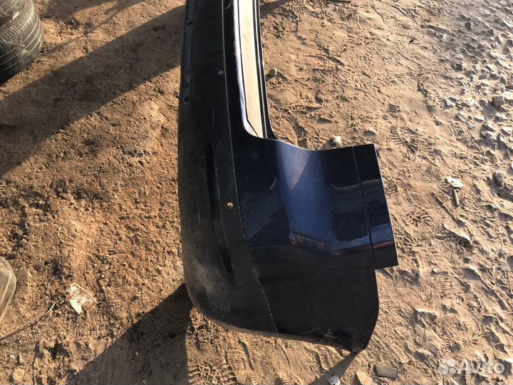 Бампер задний Volkswagen Touareg 2005г