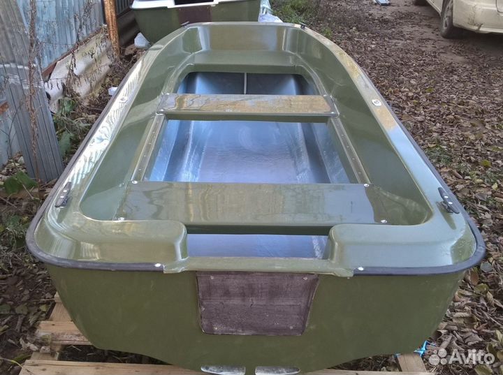 Моторно-вёсельная лодка 