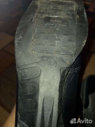 Лыжные ботинки