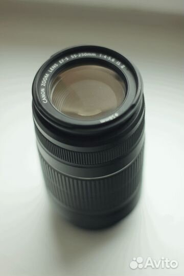Сanon zoom lens effect-s 55-250mm 1:4-5.6 IS II