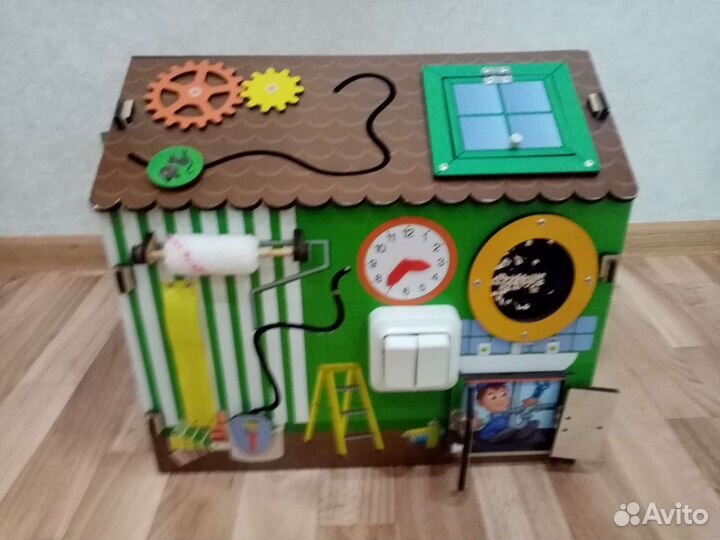 Бизиборд Paremo Юный строитель