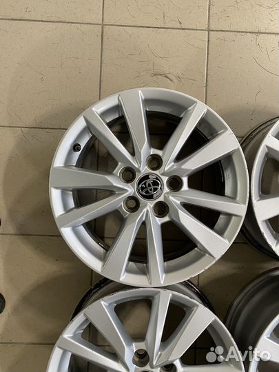 Литые диски R16 Camry 70