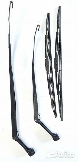 Держатель дворник (поводок) передний Хендай H-1