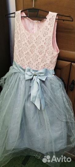 Платье нарядное для девочки обмен
