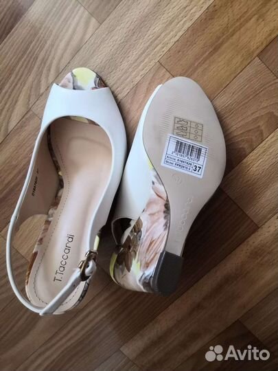 Обувь женская 37 размер новые