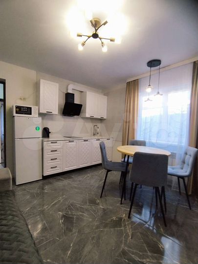 Дом 45 м² на участке 2 сот.