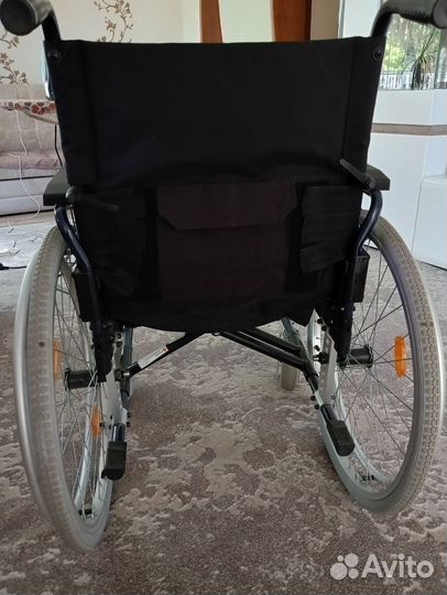 Инвалидная коляска складная бу