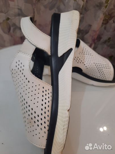 Босоножки р. 41