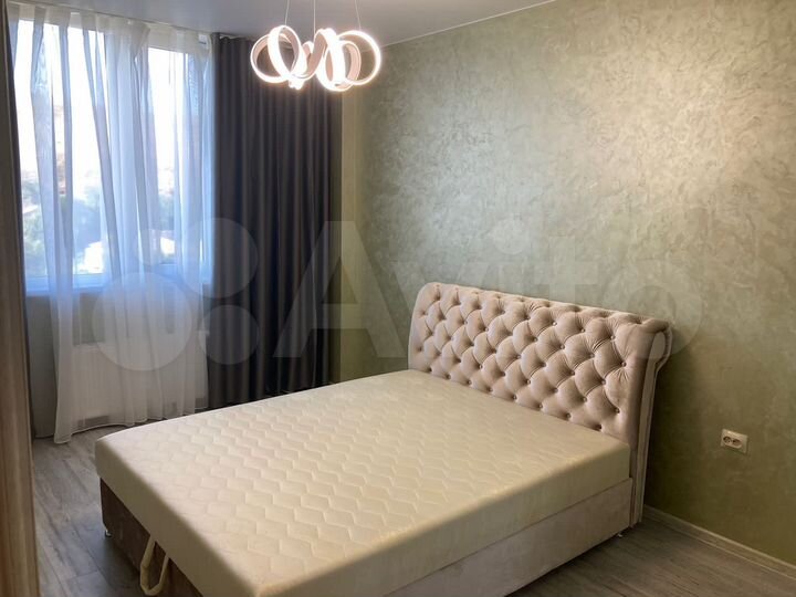 2-к. квартира, 72,7 м², 7/8 эт.