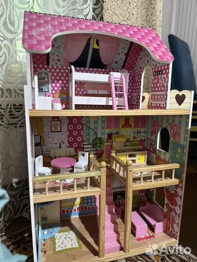 Домик кукольный