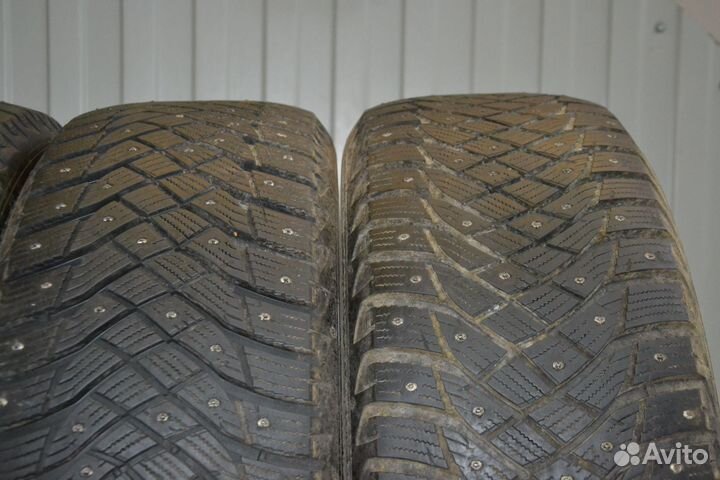Goodyear UltraGrip Arctic 2 SUV 255/55 R20 110T