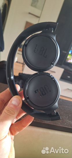 Беспроводные наушники jbl