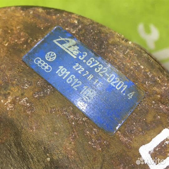 Усилитель тормозов вакуумный Фольксваген Гольф 2