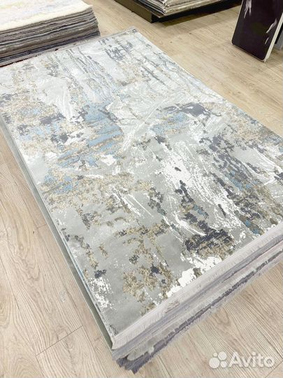 Ковер современный