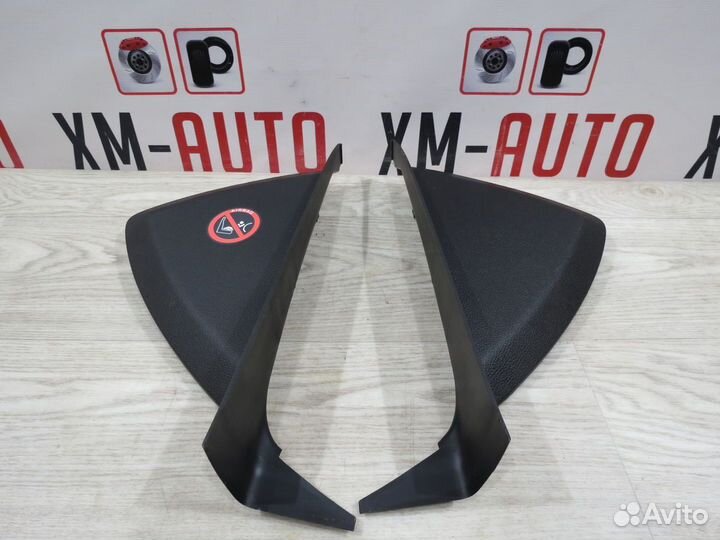 Накладка торпедо Ford Focus 3