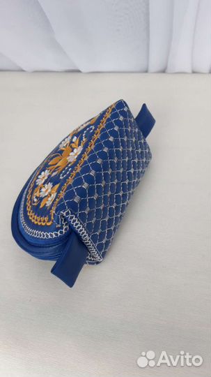 Косметичка с машинной вышивкой